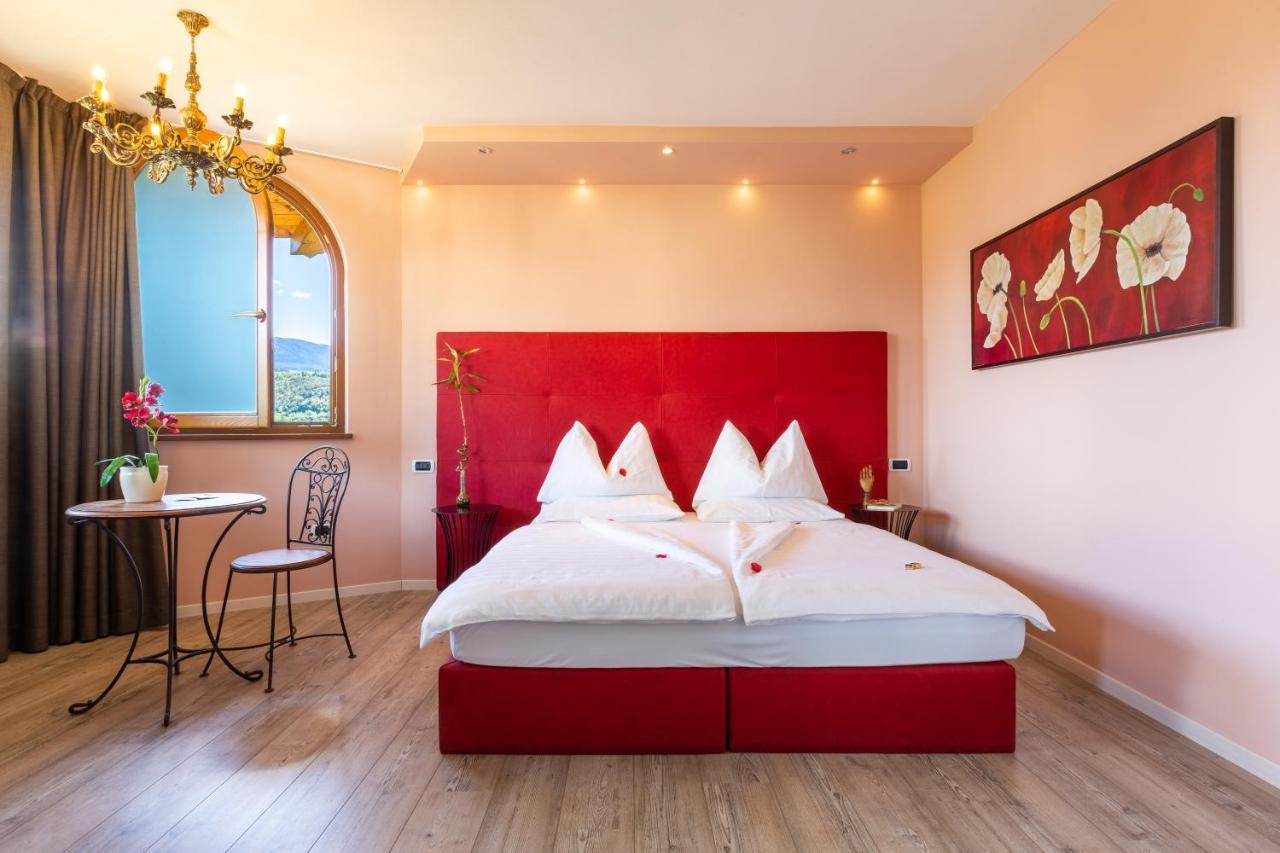 Relais Villa Quercia Tassullo Kültér fotó