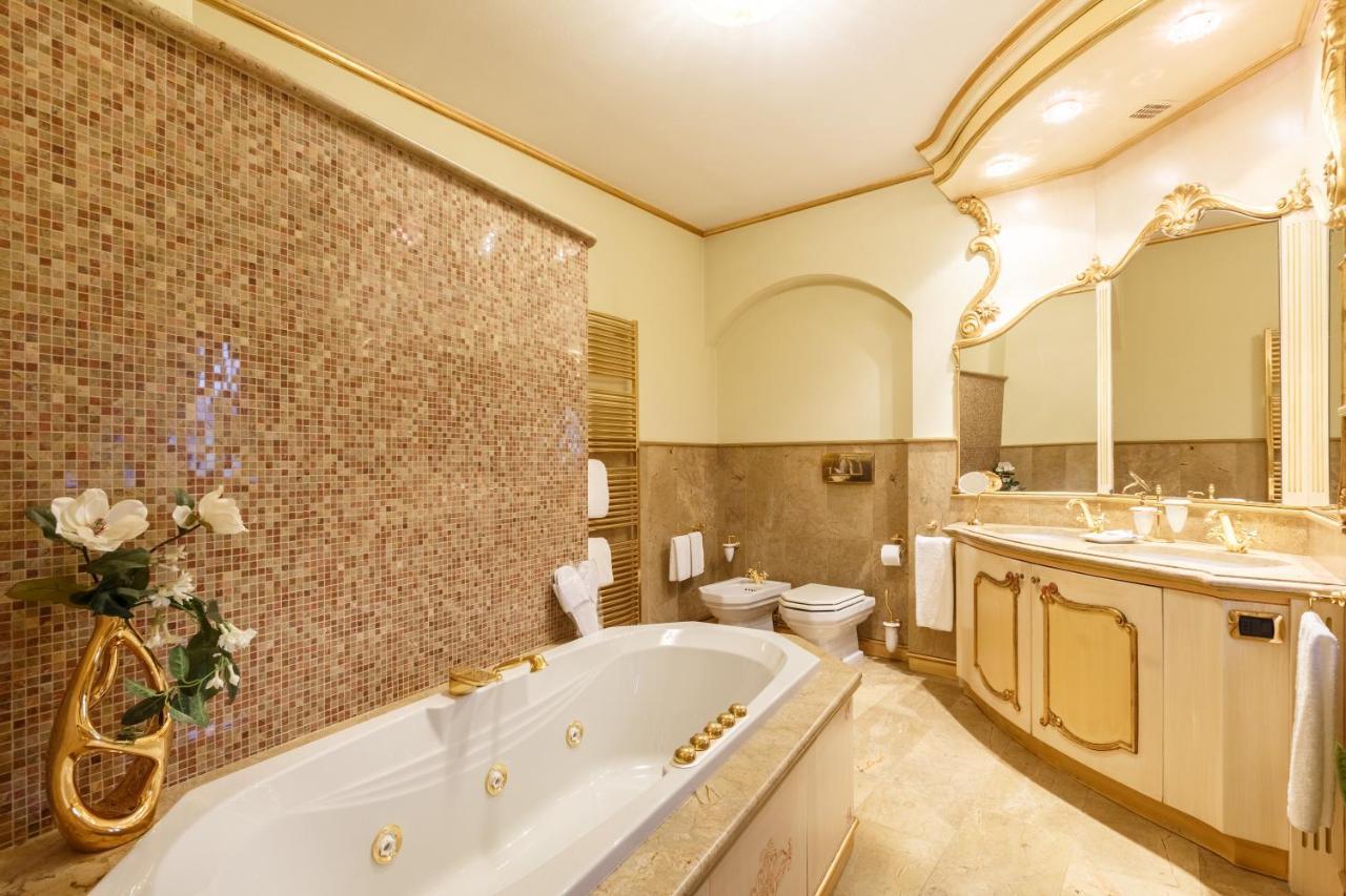 Relais Villa Quercia Tassullo Kültér fotó